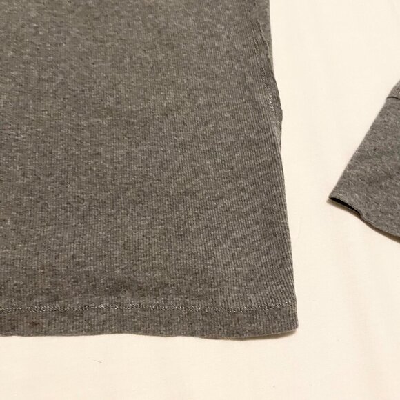 Guess Grey Long Sleeve Top Womens Size Medium Shirt - Picture 14 of 16